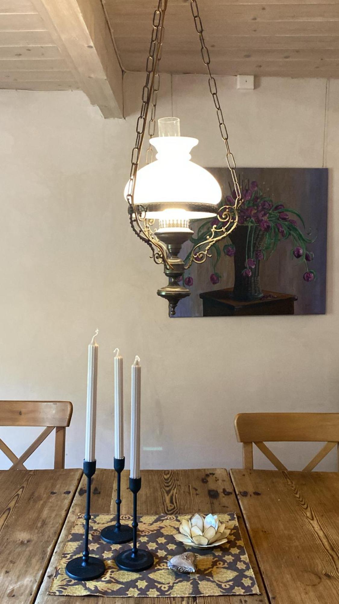 Iconic Italian Townhouse W Rooftop Terrace & Mountain View, Pigna Bagian luar foto